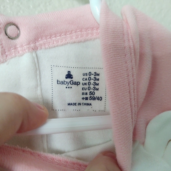 GAP Teddy Bear Pajamas - Picture 2 of 3